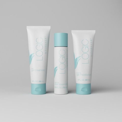 FOREVER LOGIC – zestaw do pielęgnacji twarzy (Aloe Cleanser, Balancing Toner, Soothing Gel Moisturizer)