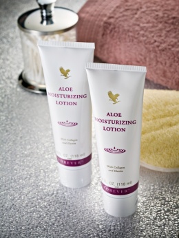 FOREVER ALOE MOISTURIZING LOTION – krem do dłoni i paznokci