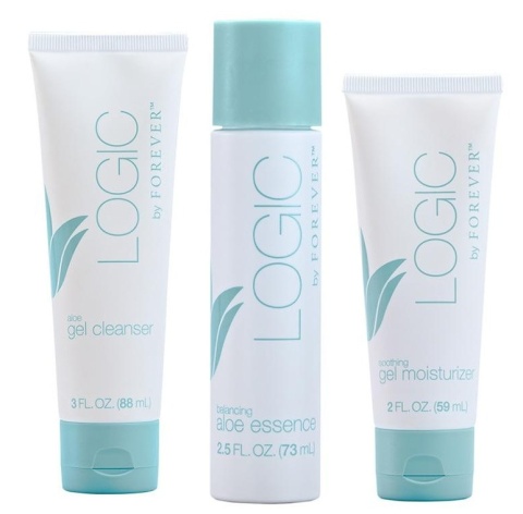 FOREVER LOGIC – zestaw do pielęgnacji twarzy (Aloe Cleanser, Balancing Toner, Soothing Gel Moisturizer)
